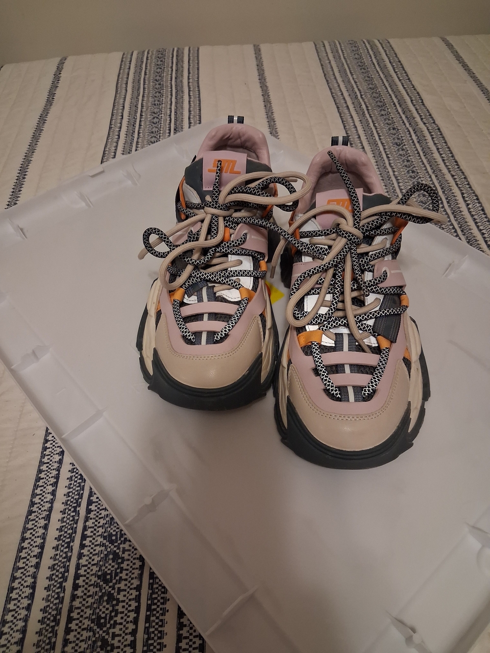 Steve Madden Chunky Lace-Up Sneakers - Pink/Beige/Black
